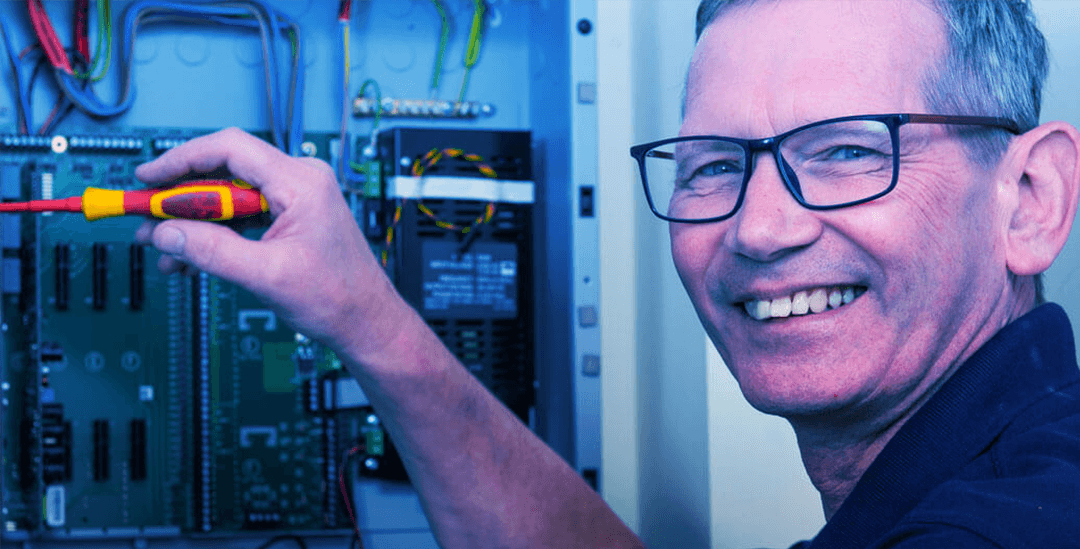 Service_And_Maintenance_absolute_Security-1